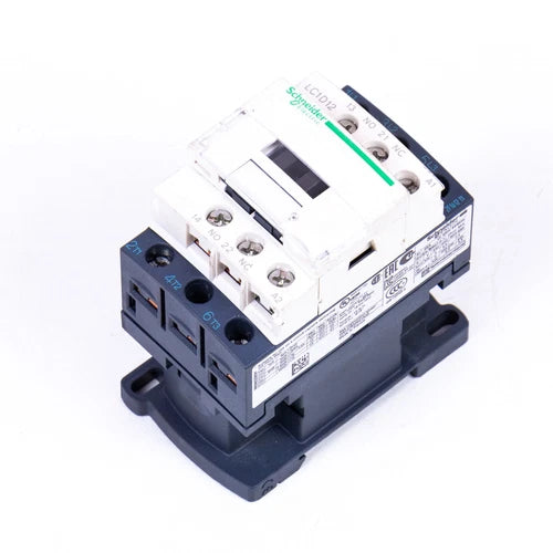SCHNEIDER ELECTRIC LC1D12, Contactor 12A, 3p, 7,5HP, 690V Usado em stock no PL...