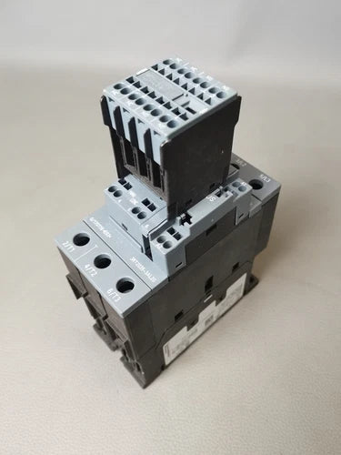 Siemens 3RT2035-3AL20 + 3RH2911-2HA22