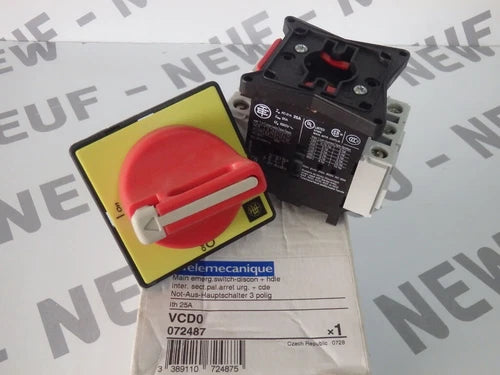 072487 - TELEMECANIQUE - 072487 / VCD0 MAIN EMERG. Switch-Discon + HDLE  NEW