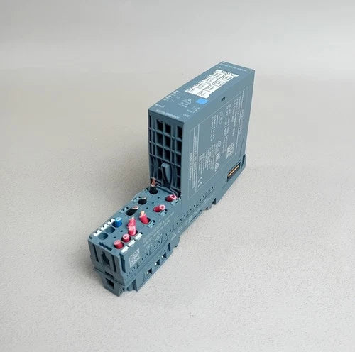 Siemens 6ES7 134-6PA00-0BD0 + 6ES7 193-6BP00-0BD0