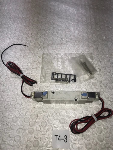 **NEW SURPLUS SMC SY5240-5HZE 5-Port Solenoid Valve Base Mount 0.7MPa #