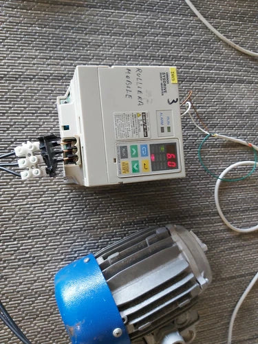 3G3EV-AB004M-CE 0,4KW 220V OMRON OK TESTADO SEM MOTOR PARA TESTE APENAS INVERSOR