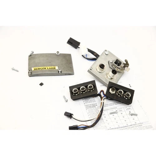 Schneider Electric 829177 0062501533004 Socket Connector Kit (B971)