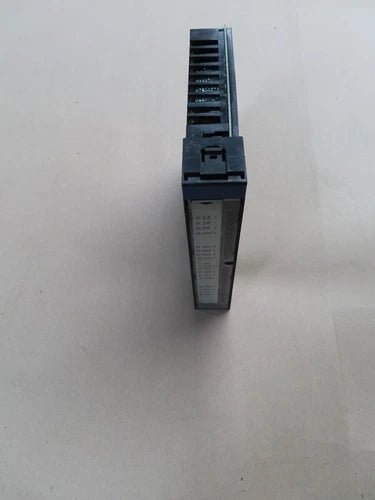 Telemecanique TSX DST 16 82 TSXDST1682 Ausgabemodul Schneider