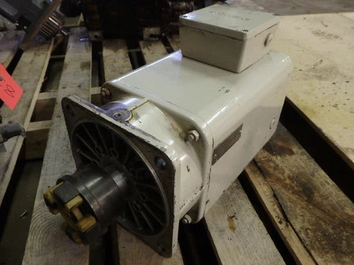 Siemens Cincinnati Milacron Permanent Magnet Motor 1 FT5102-0AF01-0-Z