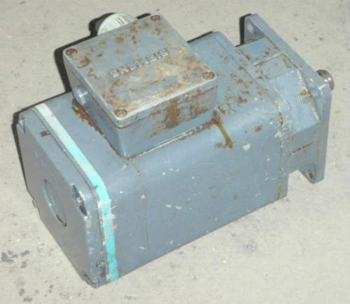 Siemens Permanent Servo Motor 1FT5072-0AC71-9-Z Cincinnati 1-606-3505_Z:H30 K42