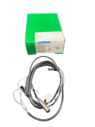 1pc x TELEMECANIQUE XS508B1PAL2 DETECTEUR DE PROXIMITE INDUCTIF 014362