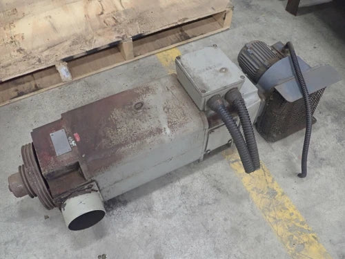 Siemens CNC Spindle Drive Motor 1 GF 5116-0GY40-6HU3-Z