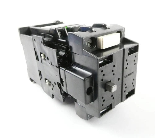 SIEMENS 3TC44 17-0AB4 (DC24V) CONTACTOR