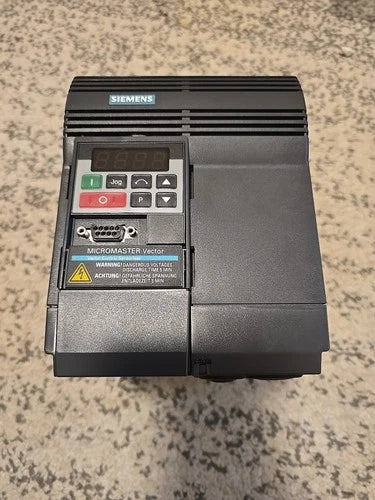 1PC For Siemens 6SE3215-8DB40 New