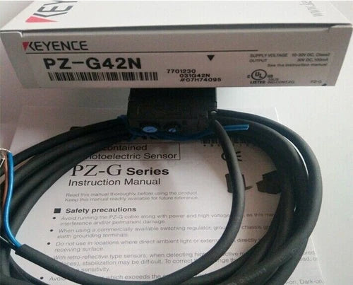 1PC Keyence PZ-G42N PZG42N Proximity Sensor New In Box