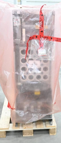 Siemens AC Drive Simovert VC Variable Frequency Drive 6SE7032-0FG60 / 6SE7 032-0FG60 EB