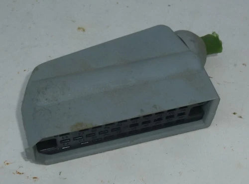 30 Pol Tuchel Buchse / Kupplung  mit Geh?use              / LF 1