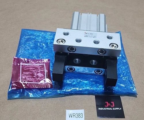 *BRAND NEW* SMC MHT2-63D Pneumatic Gripper Module CDQ2A63-20D + Warranty!