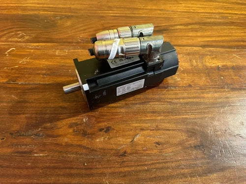 Servomotor Kollmorgen AKM32D- ANC2DB00
