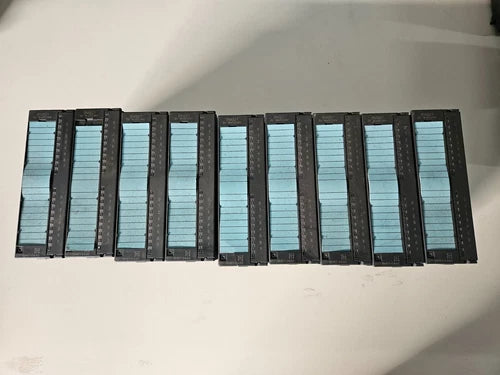 Siemens 6ES7 321-1BH01-0AA0 6ES7321-1BH01-0AA0 (Lot of 9)