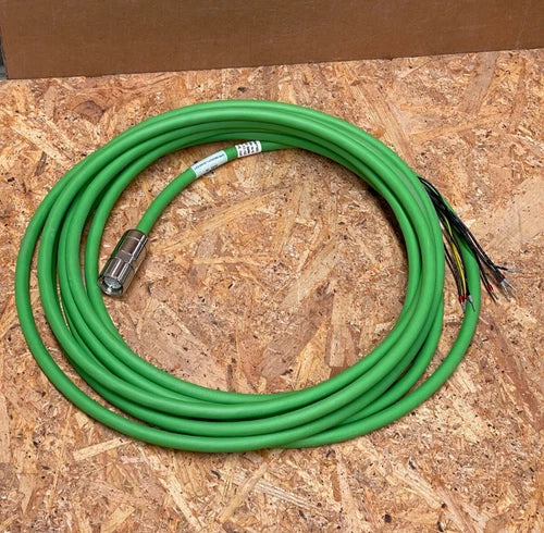 Schneider Electric - VW3E1143R080 - 8m Hybrid Motor Cable, 1.5mm? (P30 M23)