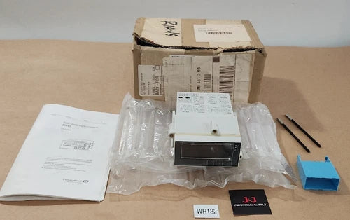*BRAND NEW* Endress+Hauser RIA45-F1A1 Panel Meter 24-230V 14Va/7W + Warranty!