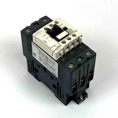 施耐德电气 LC1 D50A Leistungsschötz，Schétz LC1D50A ohne Deckel，二手