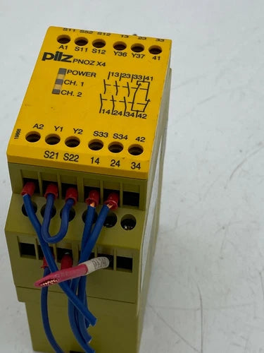 1pc x    PILZ   PNOZ X4  Industrial Relay