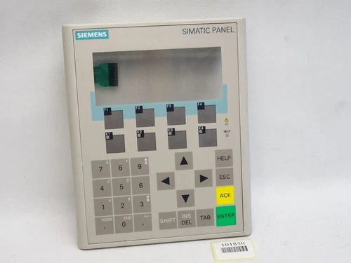 Siemens Front OP77 A/B 4.5" A5E00186574 A5E02490419 6AV6641 leichte Kratzer