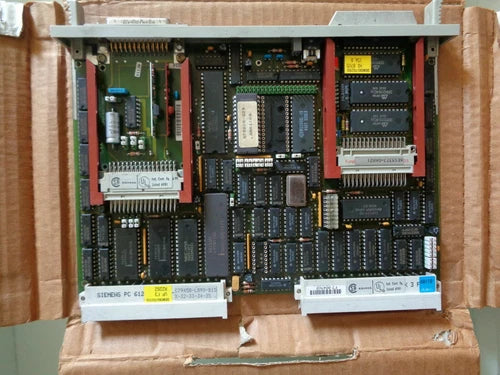 Siemens SIMATIC 6ES5-524-3UA13 WITH 6ES5377-0AB21