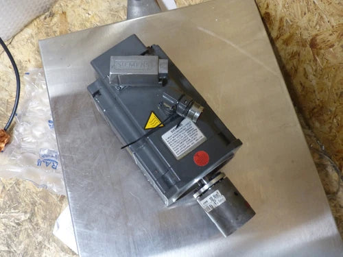 Siemens 1FK7060-5AF71-1FH5-Z / 1FK70605AF711FH5Z used see pictures