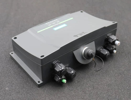 SIEMENS Connection Box PN Plus 6AV6671-5AE11-0AX0 gebraucht