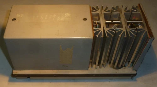 400 Hz Wandler 280 V + 6,3 V -- 20 V / 400 Hz（晶体管）