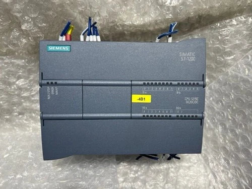 SIEMENS SIMATIC S7-1200 6ES7 215-1AG40-0XB0