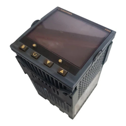 EUROTHERM 2404/CC/VH/RH/V2/XX/RF/XX/Y2/XX/FRA Regolatore Di Temperatura