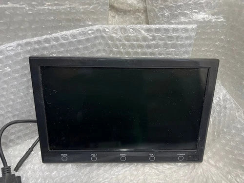 10.1 LCD COLOR MONITOR System PAL/NTSC