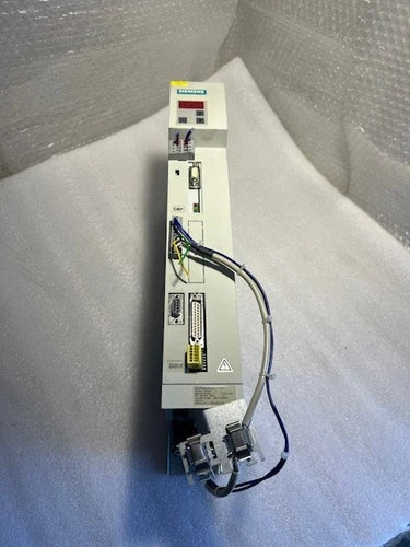 SIEMENS MASTERDRIVES MC DC AC DRIVE 6SE7014-0TP50-Z Ore. Stand/Issue J