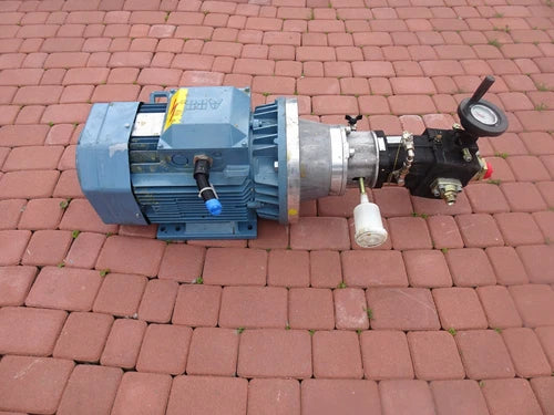 Bomba de ¨®leo Brevini 1.40.09.555 H1V30 PV C DX LC 7kW 12kW