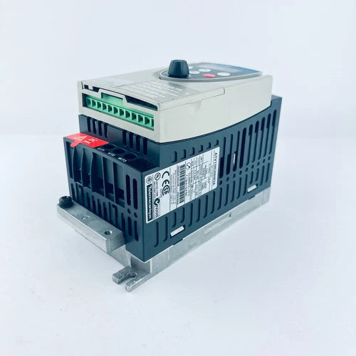 SCHNEIDER ATV11HU05M2A 0,18KW-1/4HP-200/240