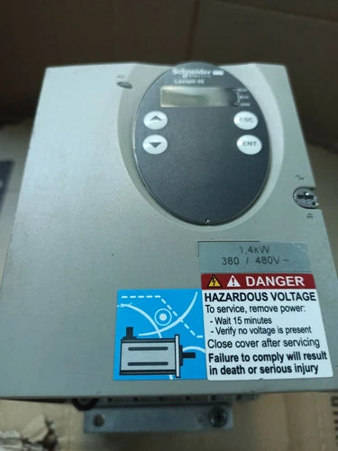 LEXIUM 05 ,  LXM05AD14N4 , SCHNEIDER , env¨ªo r¨¢pido!! FACTURA GARANT?A INVOICE