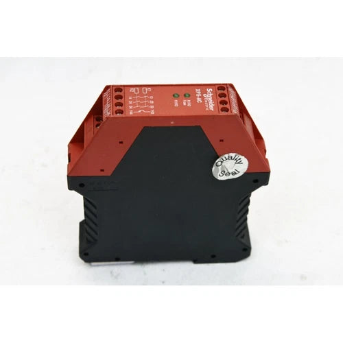Schneider Electric XPSAC5121 XPS-AC Safety Relay (B998)