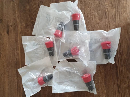 Siemens 3SU1050-1HB20-0AA0 (10 PIECES) NEW