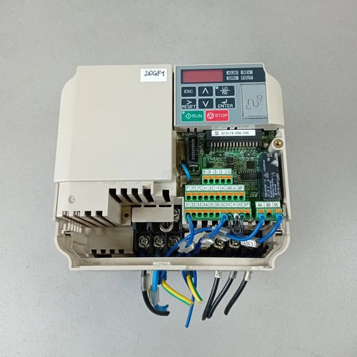 Yaskawa CIMR-VCBA0012BAA VZAB2P2BAA ohne Abdeckung