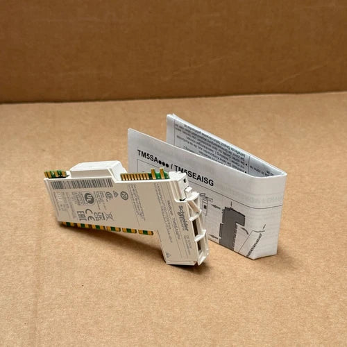 Schneider Electric - TM5SAI4PH - Modicon TM5 Analog Input Module