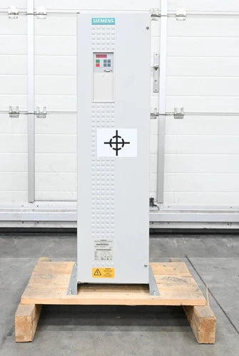 Siemens Simovert VC Inverter 6SE7031-0TE60-Z ( Z=G41+G93+K80+M20+ ) E. E