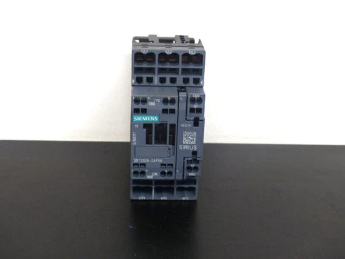 Siemens Contactor 3RT2026-2AP00 see pictures