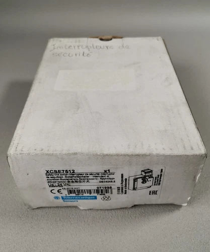 Telemecanique XCSE7512 NEU OVP