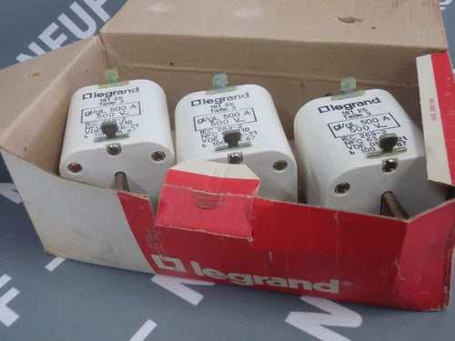 18125 - LEGRAND - 18125 / Lotto 3 Cartucce A Coltelli A Spia Type Gl T.3 Nuovo