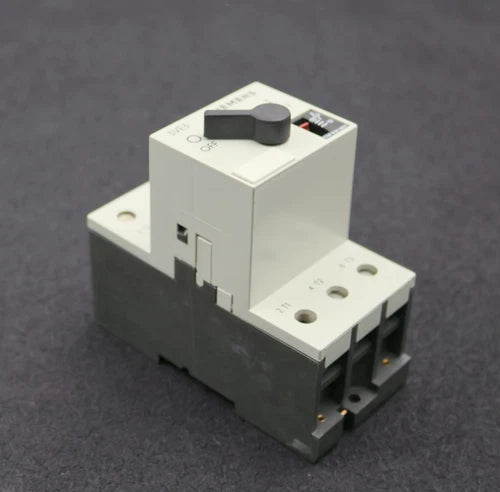 SIEMENS Leistungsschalter Siemens 3VE3000-2LA00 Einstellbereich 6,3-10A 120A