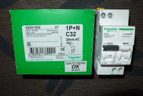 DISJONCTEUR DIFFERENTIEL 32A 30mA TYPE AC, 32AMPERES A9DK1632 SCHNEIDER ELECTRIC