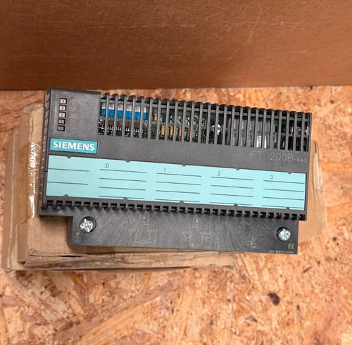 Siemens - 6ES7 135-0HF01-0XB0 - ET 200B Analog Output Module, 4 AO, 0/4-20mA