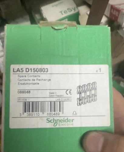 1PCS New Schneider Spare Contact Set LA5D150803 Fast Ship