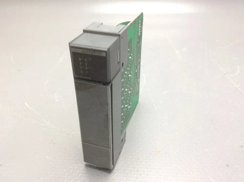 1746OB8 - ALLEN BRADLEY - 1746-OB8 Output Module REFURBISHED