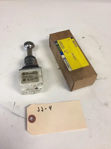 New Schneider Square D Input Devices 30MM JOYSTK 3 POSITION 9001K32 Ser K